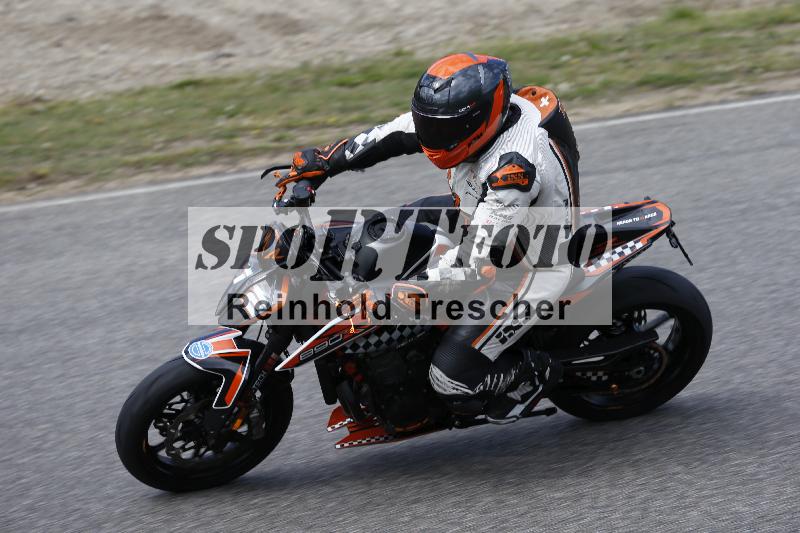 /09 19.04.2026  Caremotion get faster ADR/Gruppe gruen/72